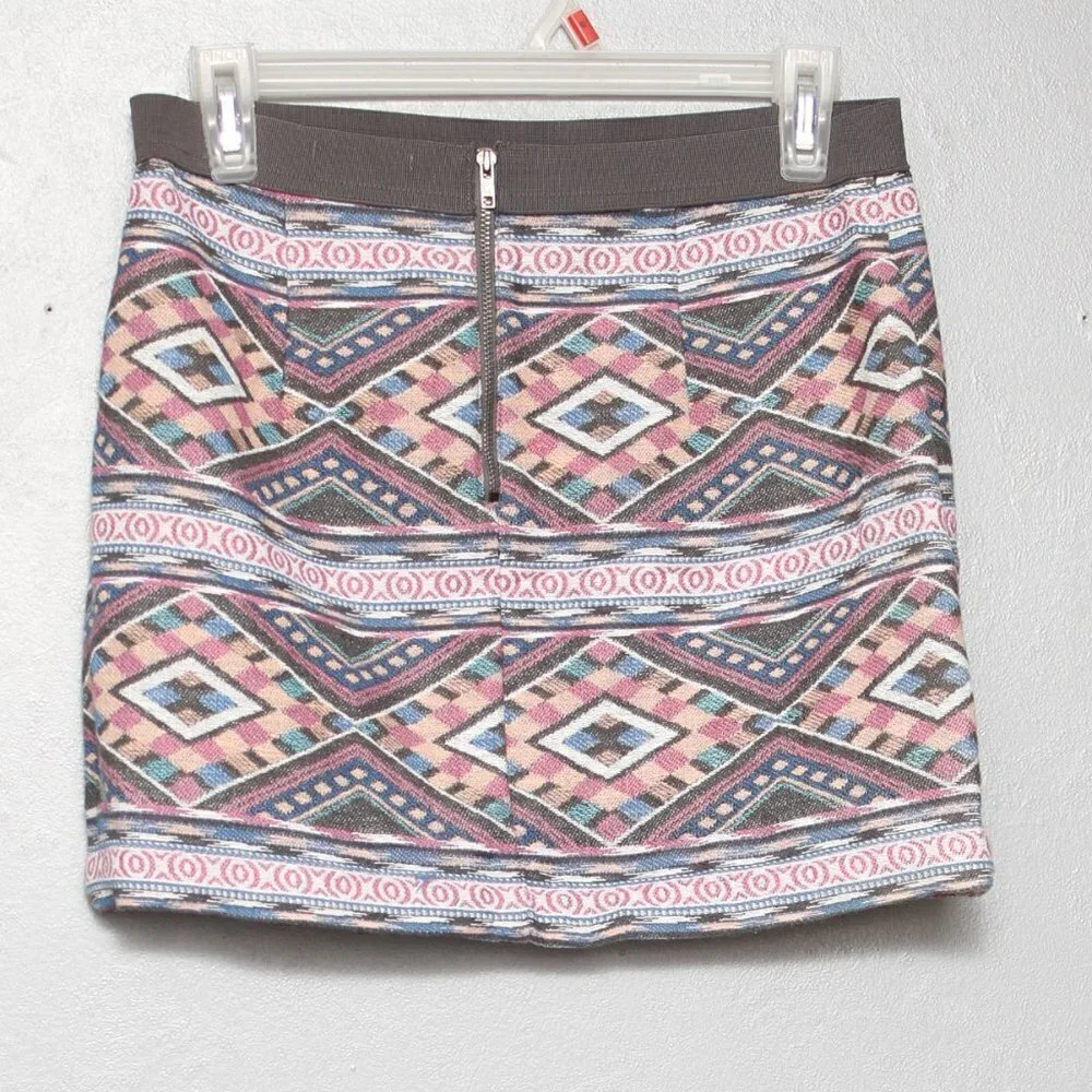 American Eagle Outfitters great little